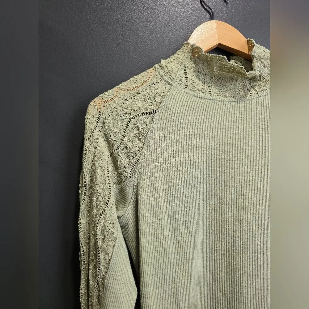 Free People Green High Neck Lace Frankie Cuff Long Sleeve Top Sz XL